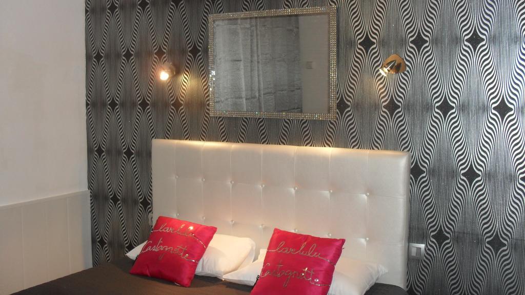 Hotel Le Langue D'Oc 아그 외부 사진
