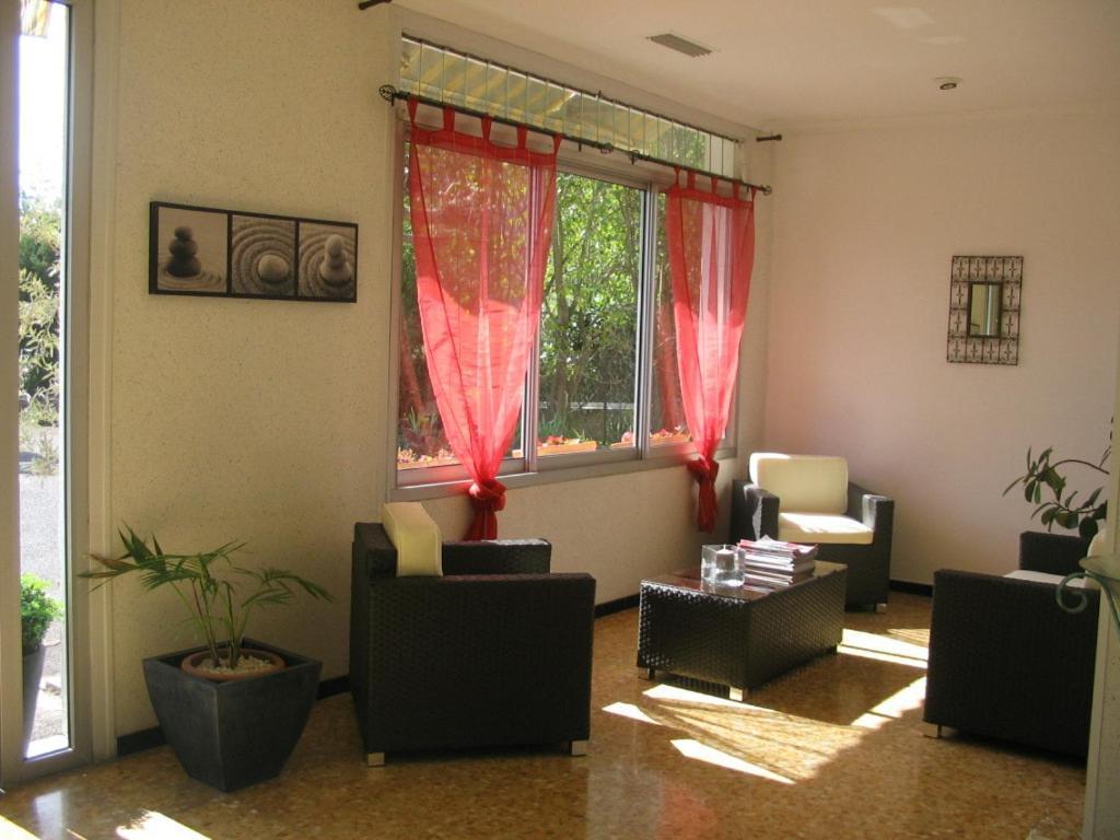 Hotel Le Langue D'Oc 아그 외부 사진